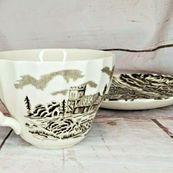 Royal Mail Fine Staffordshire Teacup & Saucer - Picture 2 of 12